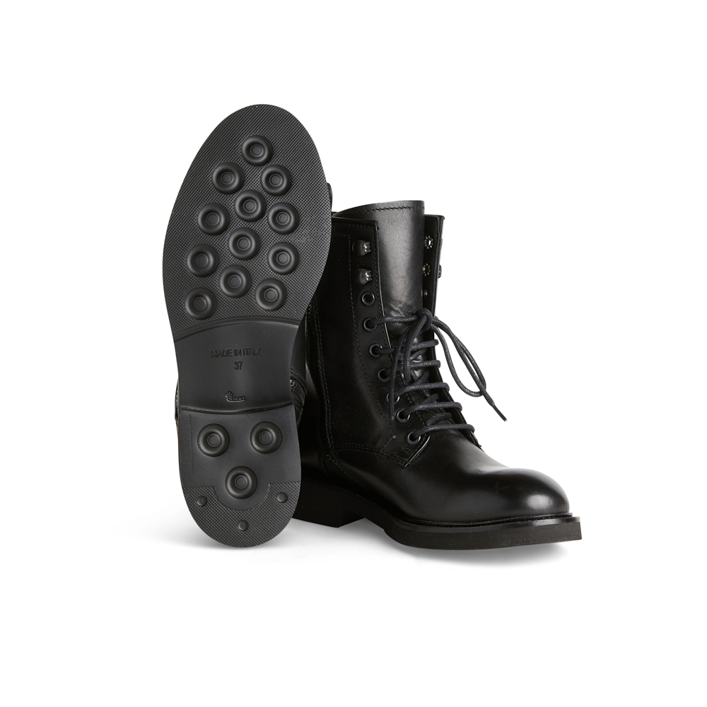FW23_06_35773-40_BLACK_0500 copia