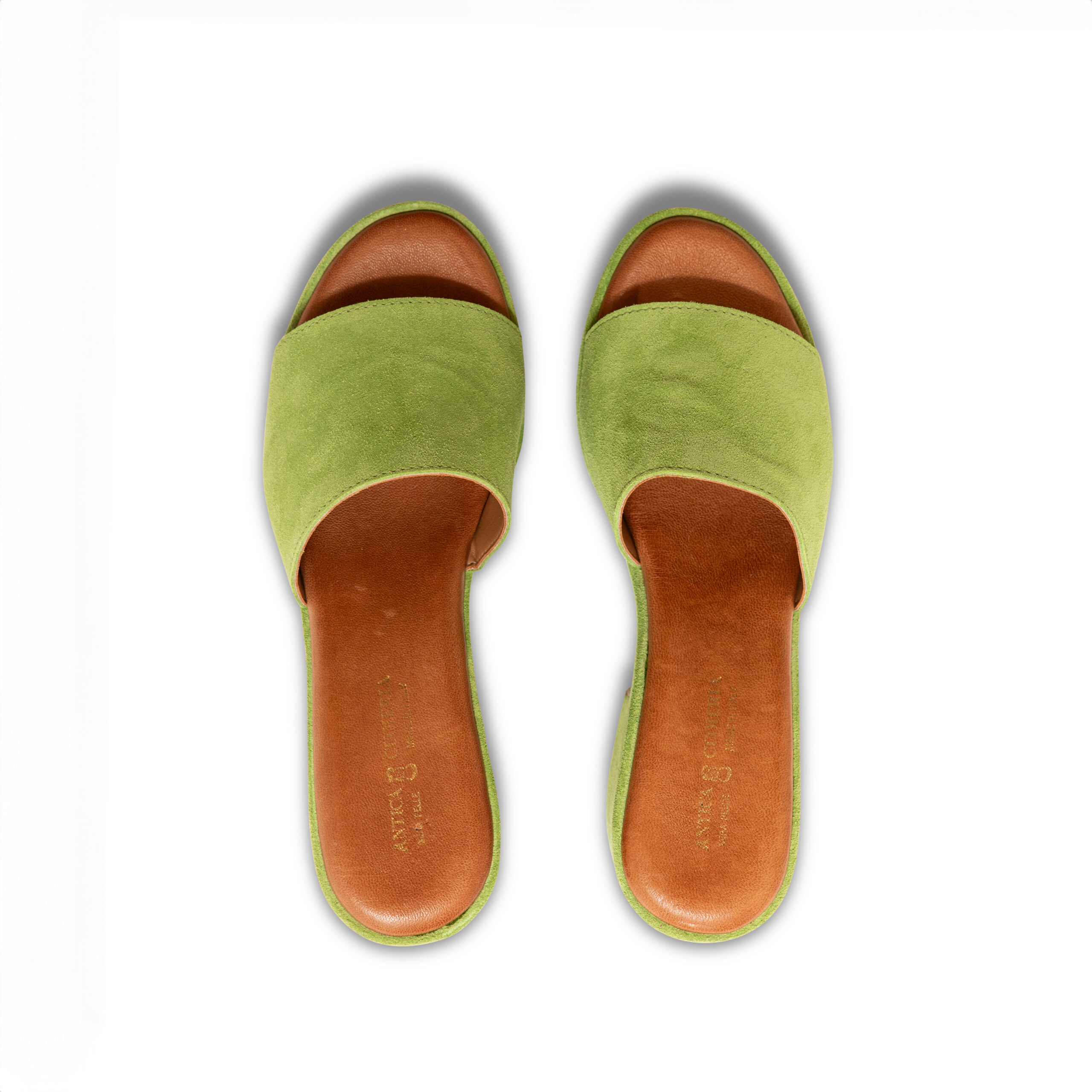 SS24_01_22889_GREEN_4 copia