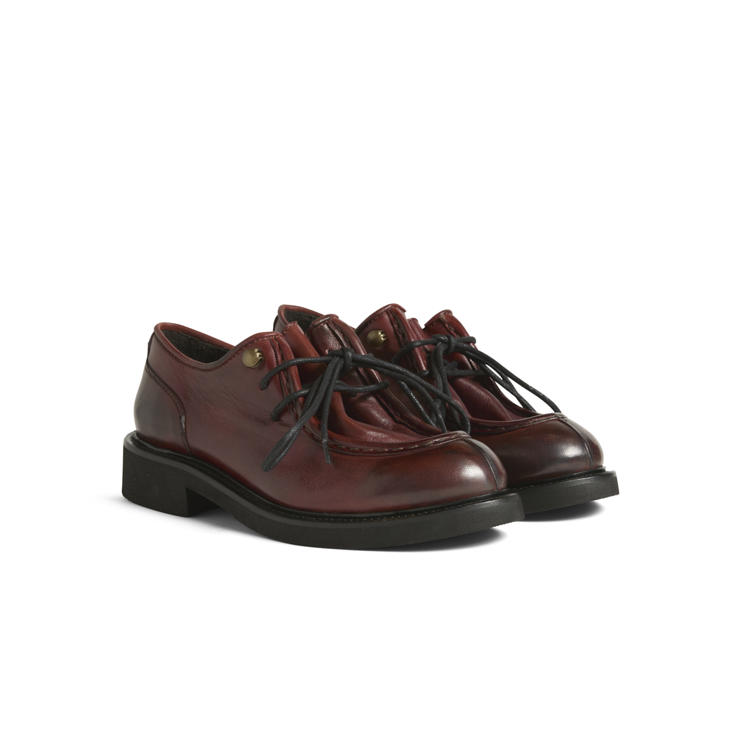 Women's U-Tip Derby Lace Ups