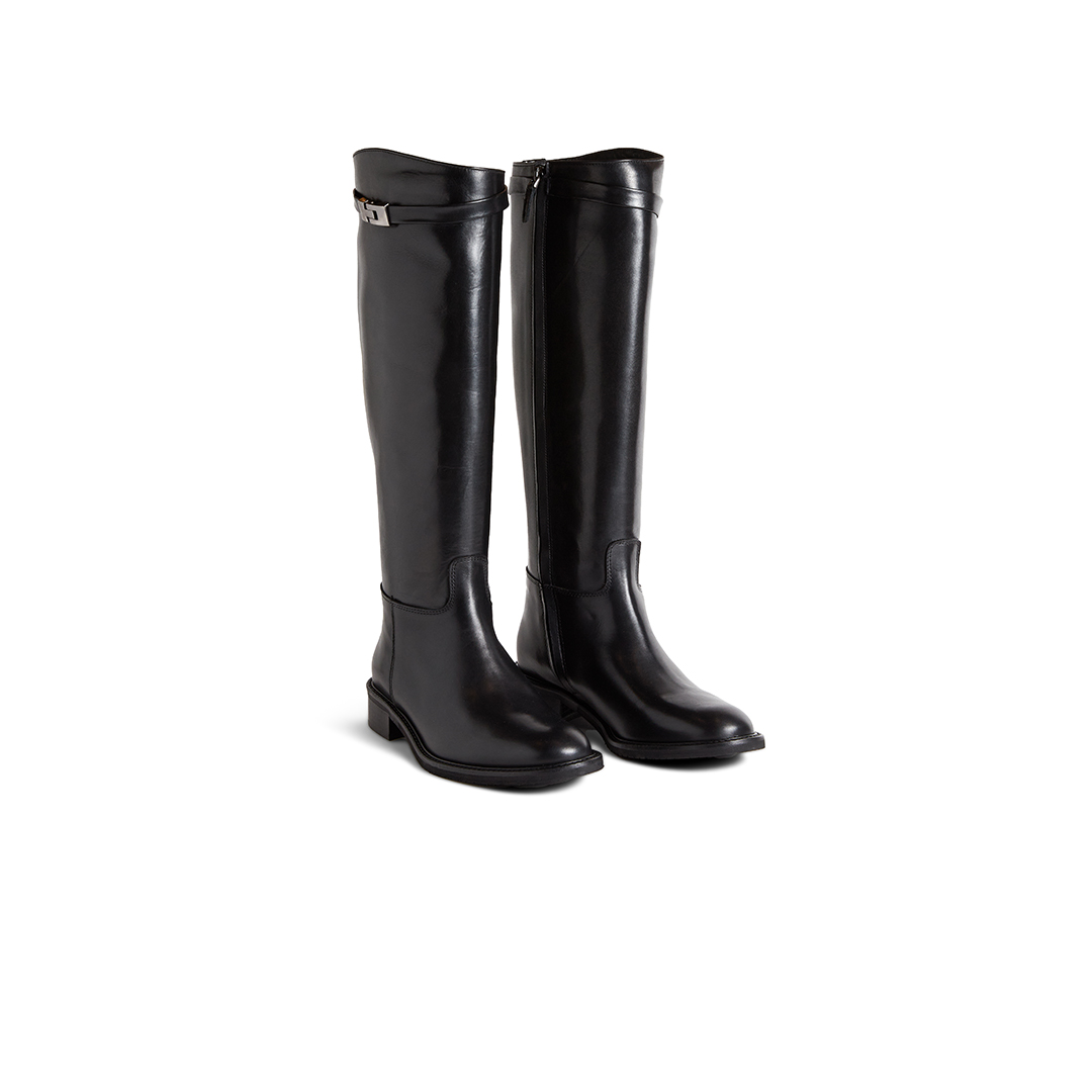 Women's Classic Boots with Strap
