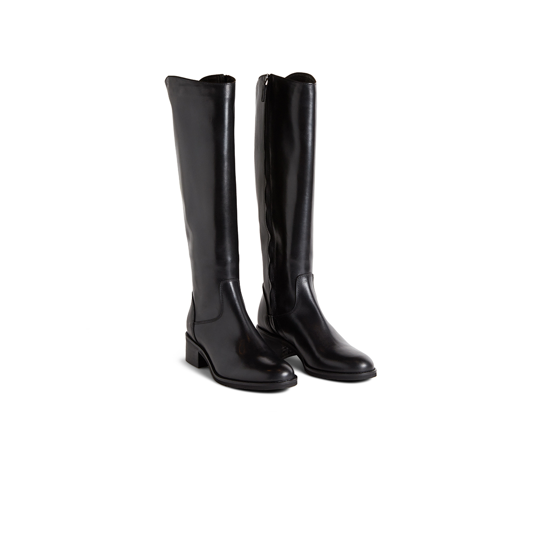 Women's Classic Boots with Stretch Back