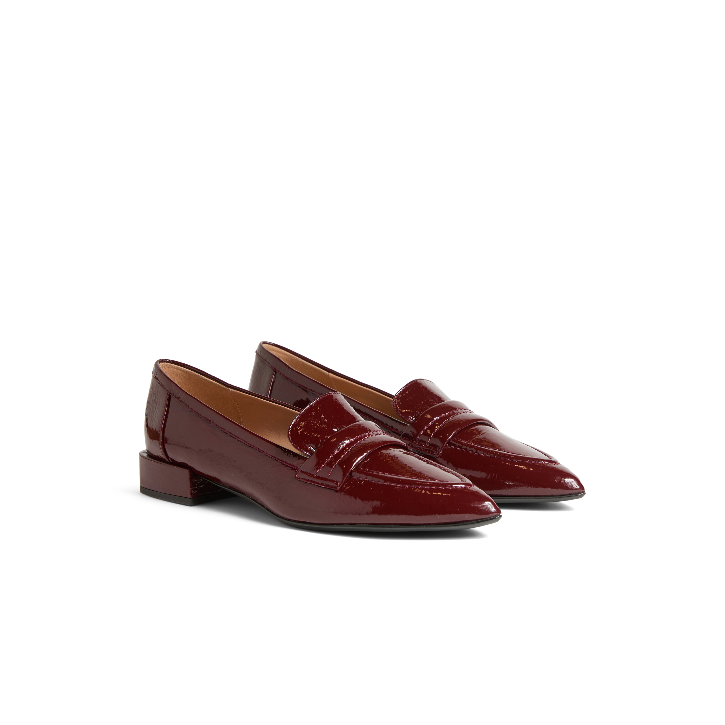 Women's Pointed Toe Penny Loafers in Patent Leather