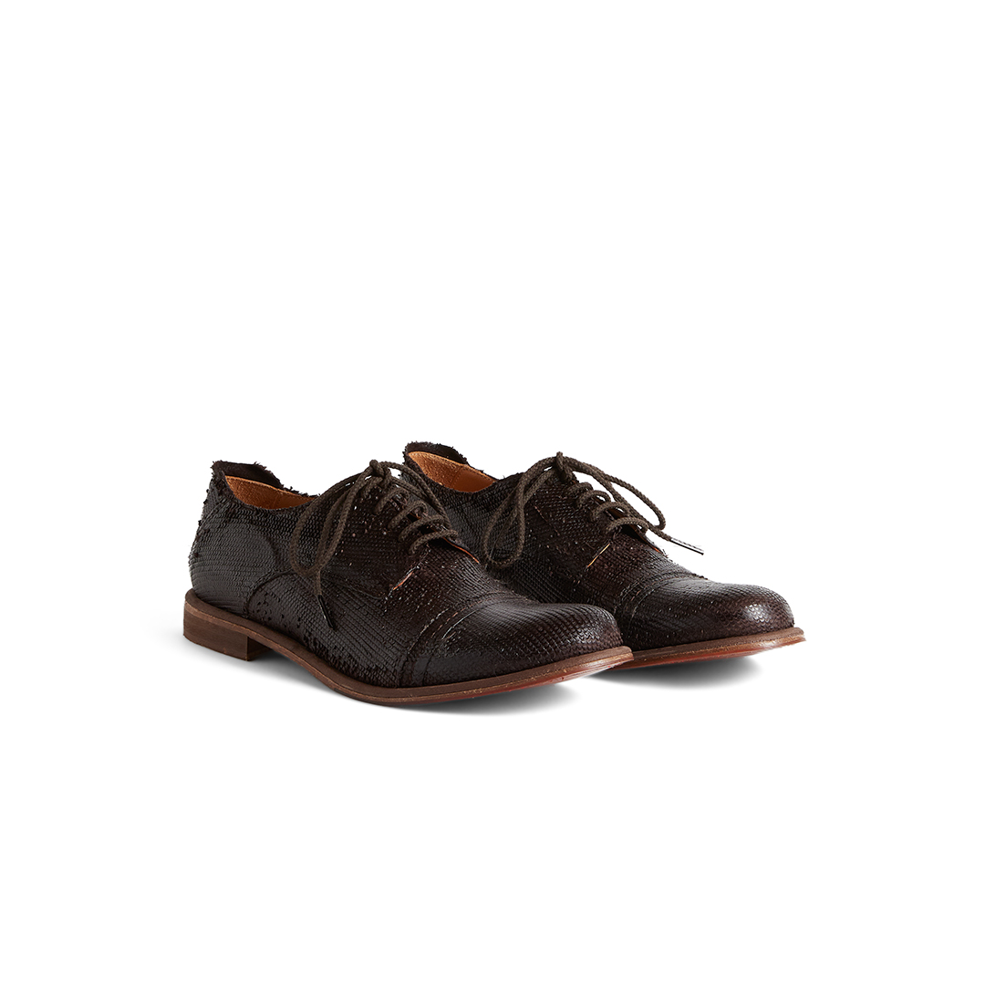 Men's Derby Lace-Ups in Textured Leather