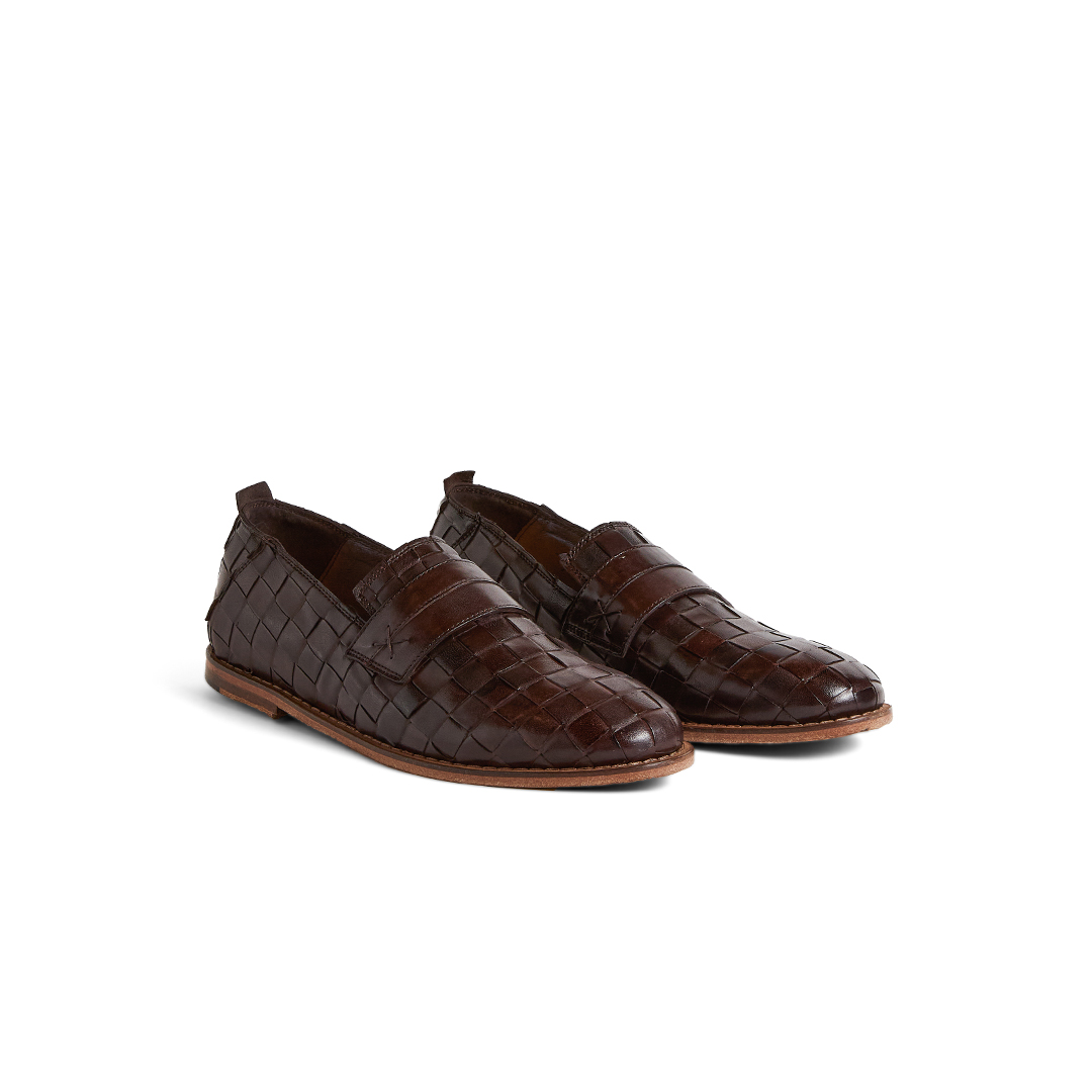 Men's Loafers in Woven Leather