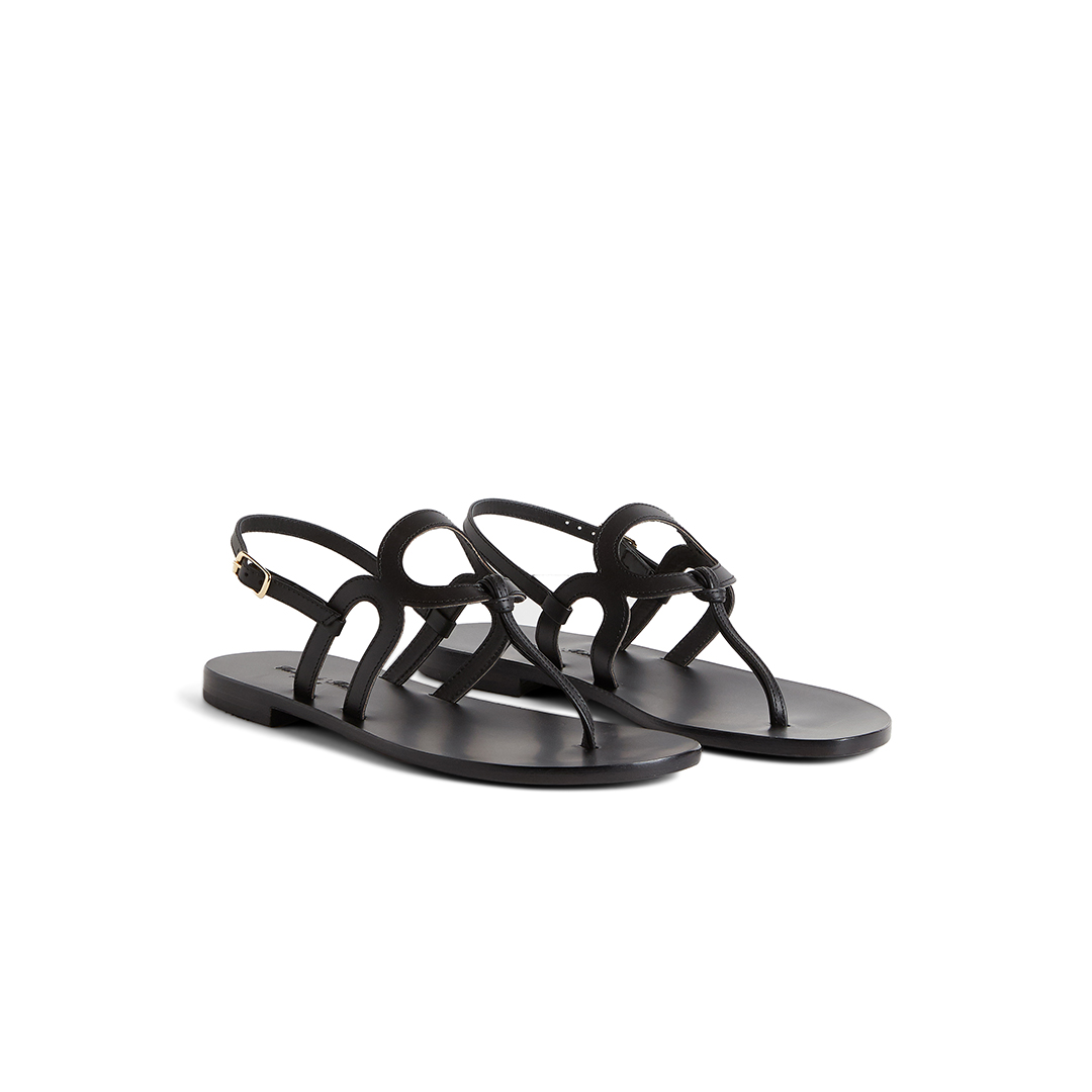 Women's Thong Sandals in Leather