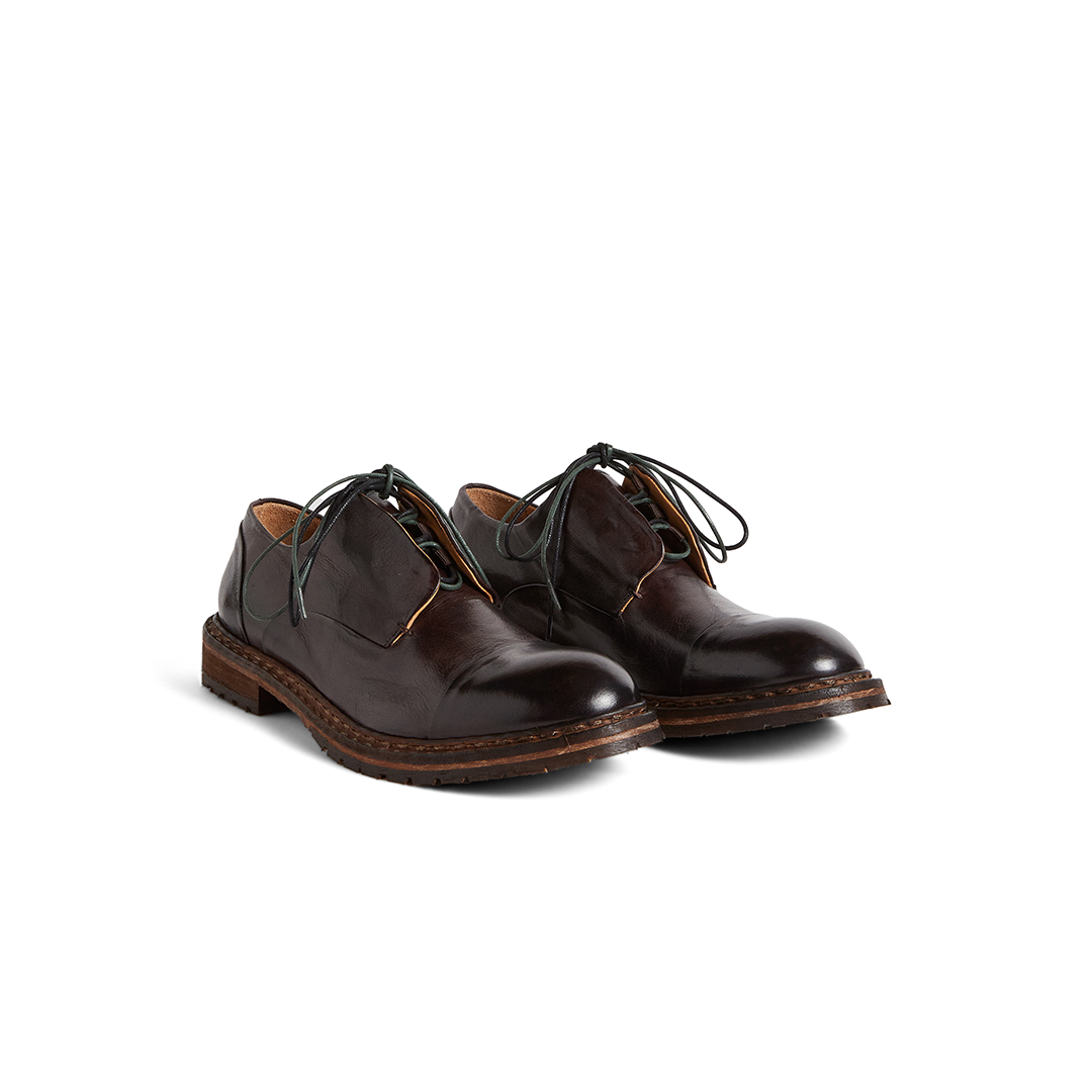 Men’s Hidden-Lace Derby Shoes