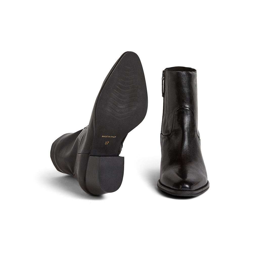 FW26-05-nw327_black_3